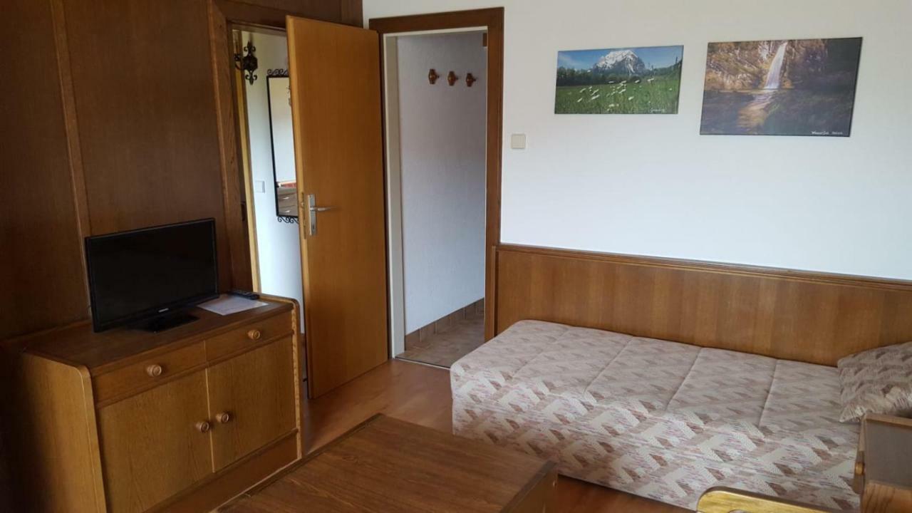 Gaestehaus Pehab グレーブミング エクステリア 写真