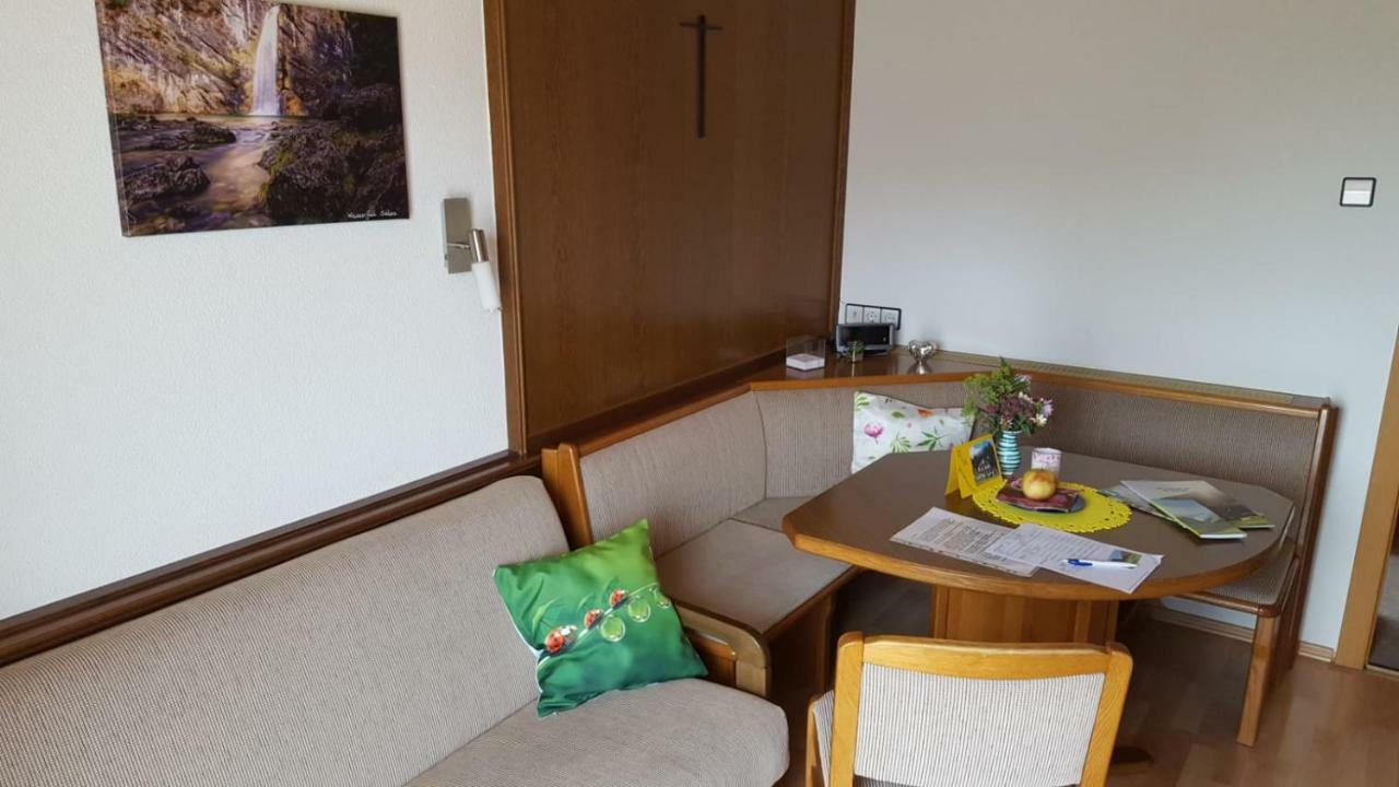 Gaestehaus Pehab グレーブミング エクステリア 写真